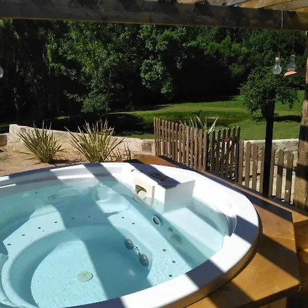 Les D'ausilia Bed & Breakfast *